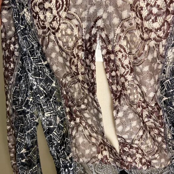 BYRON LARS LACE TOP NWT - Picture 3 of 8